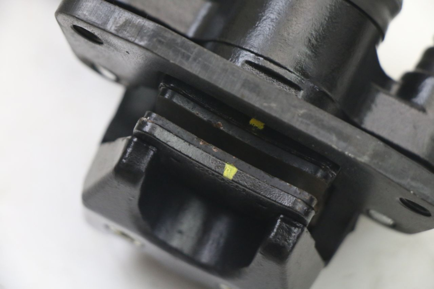 photo de PINZA DE FRENO ROLL LOCK PIAGGIO MP3 500 (2014 - 2017) - Detalles de los puntos de fijación