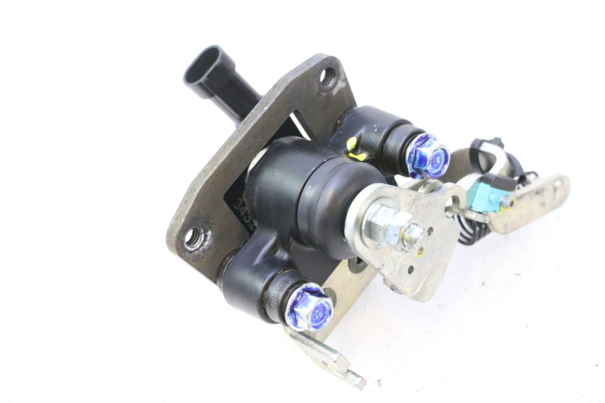 photo de PINZA DE FRENO ROLL LOCK PIAGGIO MP3 500 (2011 - 2015) - Detalles de los puntos de fijación