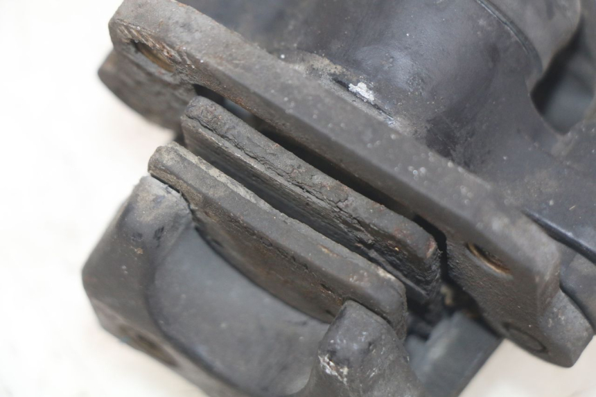 photo de PINZA DE FRENO GILERA GP 800 (2007 - 2013) - Zoom estado de uso