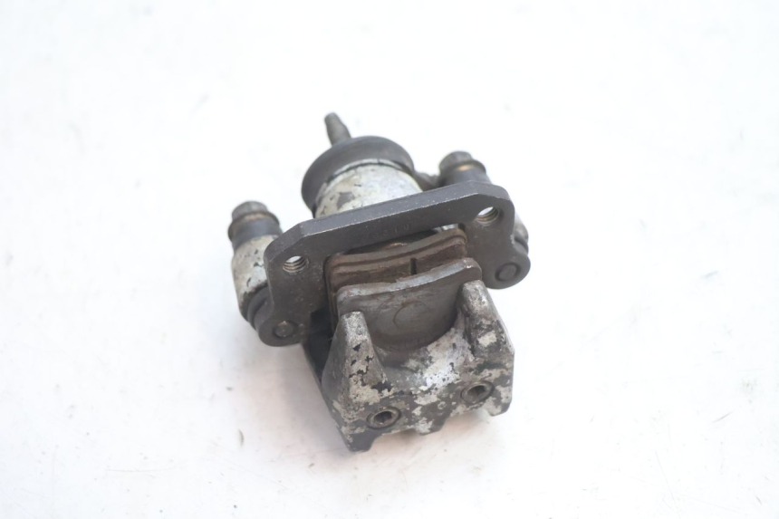 photo de PINZA DE FRENO GILERA GP 800 (2007 - 2013) - Detalles de los puntos de fijación
