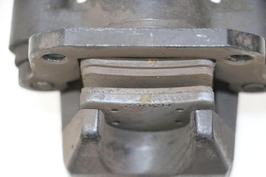 photo de PARKING PINZA FRENO PIAGGIO MP3 HPE 310 (2024 - 2025) - Zoom estado de uso