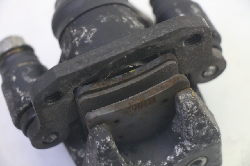 photo de PINZA DE FRENO PIAGGIO MP3 LT 400 (2007 - 2012) - Detalles de los puntos de fijación