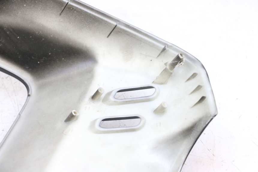 photo de CARENADO FRONTAL MBK BOOSTER SPIRIT 50 (2004 - 2017) - Estado de la superficie y material