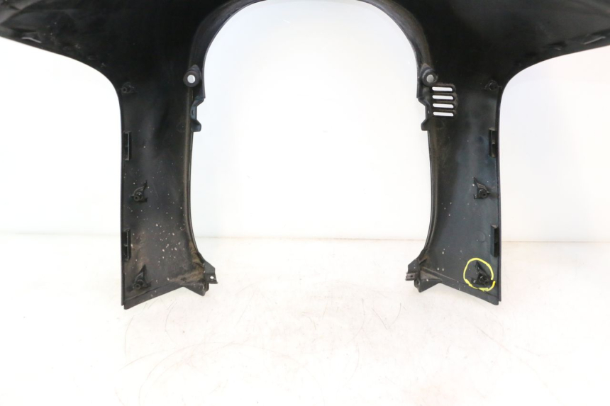 photo de CARENADO FRONTAL SUZUKI BURGMAN EXECUTIVE ABS 650 (2006 - 2012) - Detalle de la pieza