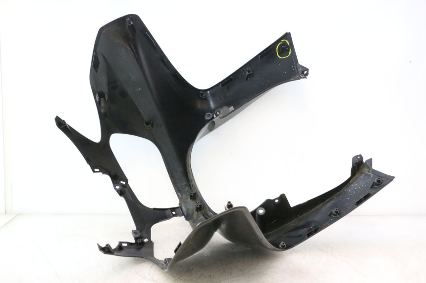 photo de CARENADO FRONTAL SUZUKI BURGMAN EXECUTIVE ABS 650 (2006 - 2012) - Características distintivas