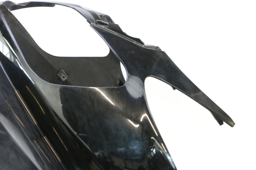 photo de CARENADO FRONTAL SUZUKI BURGMAN EXECUTIVE ABS 650 (2006 - 2012) - Primer plano de alta resolución