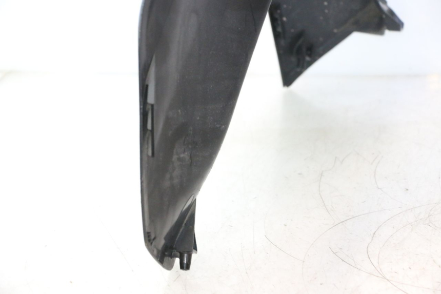 photo de CARENADO FRONTAL SUZUKI BURGMAN EXECUTIVE ABS 650 (2006 - 2012) - Zoom estado de uso