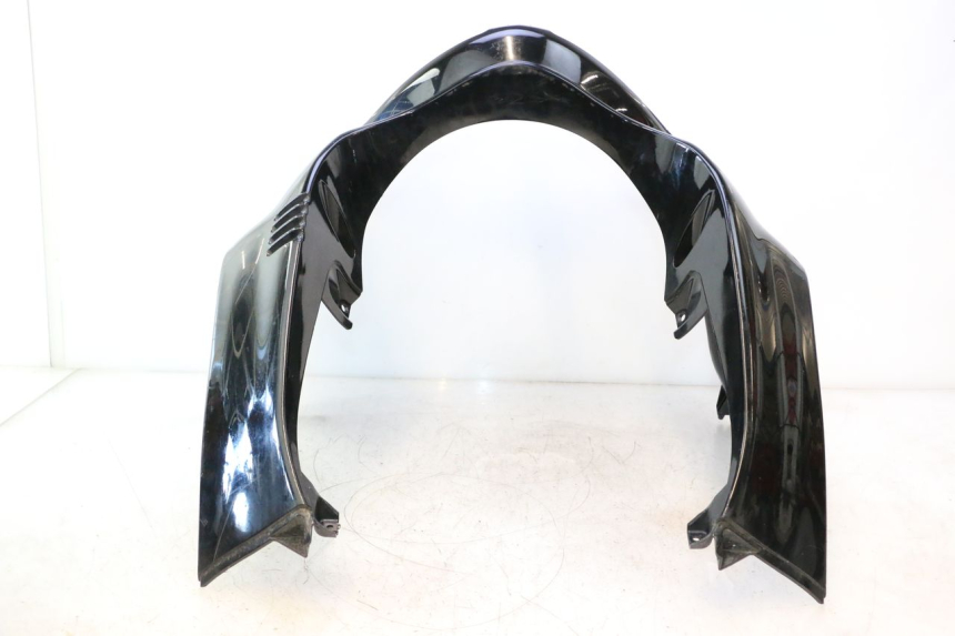 photo de CARENADO FRONTAL SUZUKI BURGMAN EXECUTIVE ABS 650 (2006 - 2012) - Características distintivas