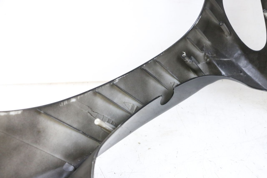 photo de CARENADO FRONTAL LONGJIA DIGITA 4T 50 (2019 - 2022) - Detalles de los puntos de fijación