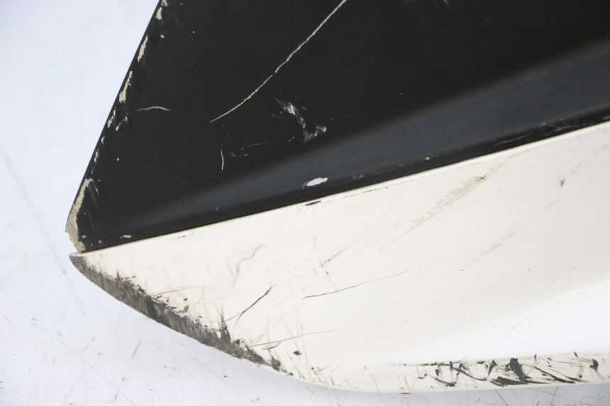 photo de FRENTE. KYMCO DINK STREET 125 (2009 - 2014) - Enfoque en la estructura