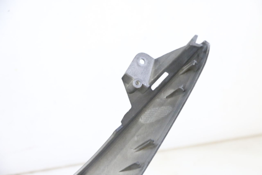 photo de CARENADO FRONTAL JM MOTORS EVOLIS 4T 50 (2018 - 2022) - Zoom sobre los componentes