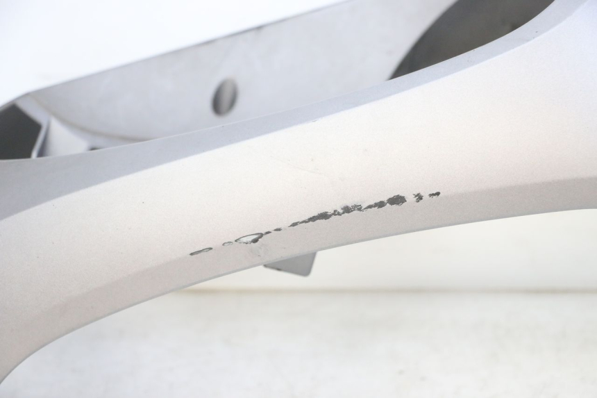 photo de CARENADO FRONTAL SYM FIDDLE 3 III 125 (2014 - 2020) - Enfoque en la estructura