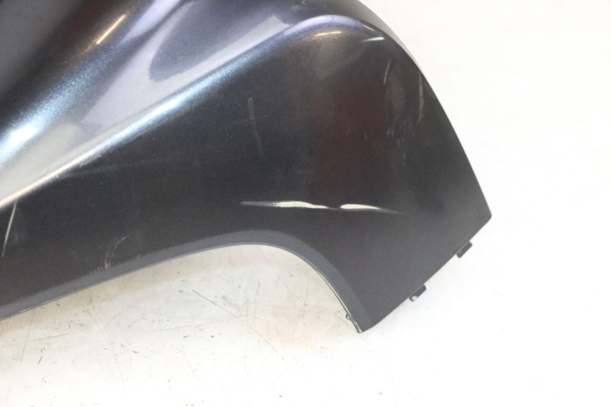 photo de CARENADO FRONTAL KYMCO GRAND DINK 125 (2008 - 2014) - Primer plano de alta resolución