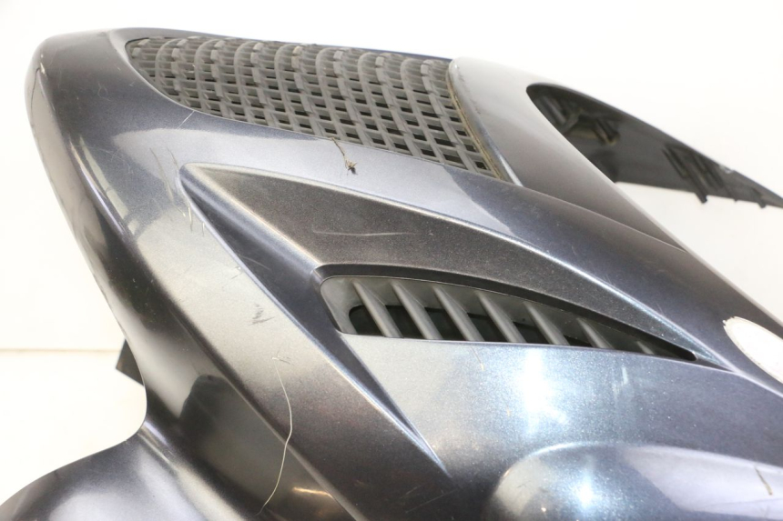 photo de CARENADO FRONTAL KYMCO GRAND DINK 125 (2008 - 2014) - Enfoque en la estructura