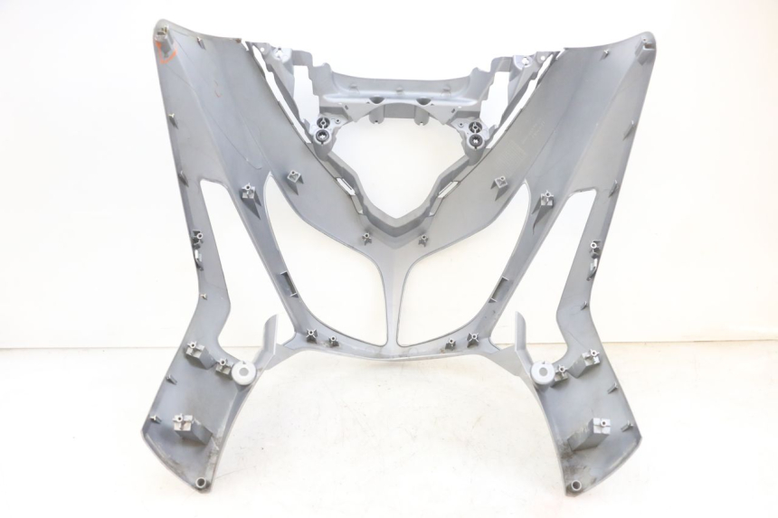 photo de CARENADO FRONTAL SYM GTS EVO 125 (2009 - 2013) - Zoom sobre los componentes