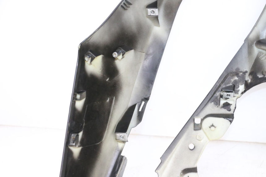 photo de CARENADO FRONTAL JM MOTORS GTS 125 (2015 - 2019) - Marcados y referencias originales