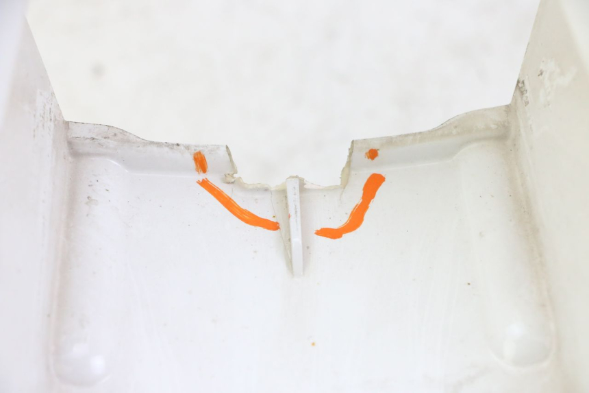 photo de FRENTE INFERIOR PEUGEOT CITYSTAR 50 (2013 - 2017) - Zoom estado de uso