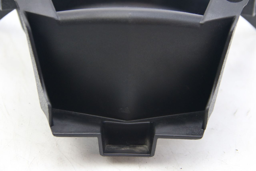 photo de CARENADO FRONTAL BAJO PEUGEOT CITYSTAR IE 2T 50 (2018 - 2021) - Primer plano técnico