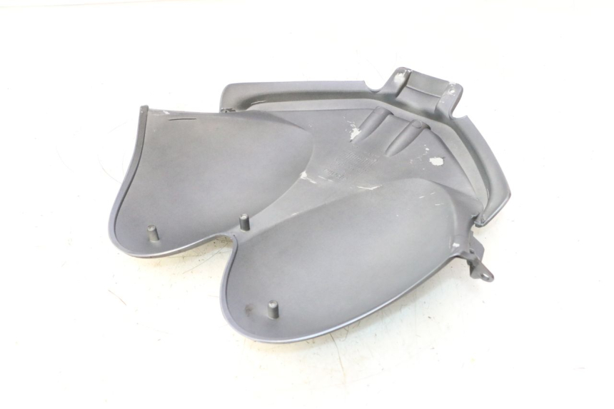 photo de CARENADO FRONTAL INTERIOR APRILIA ATLANTIC S 125 (2010 - 2013) - Primer plano técnico