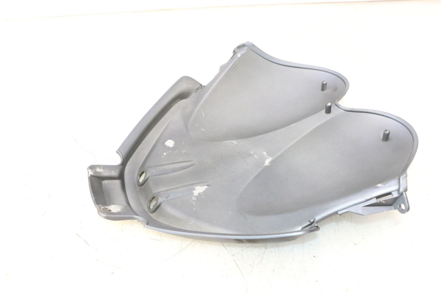 photo de CARENADO FRONTAL INTERIOR APRILIA ATLANTIC S 125 (2010 - 2013) - Detalles de los puntos de fijación