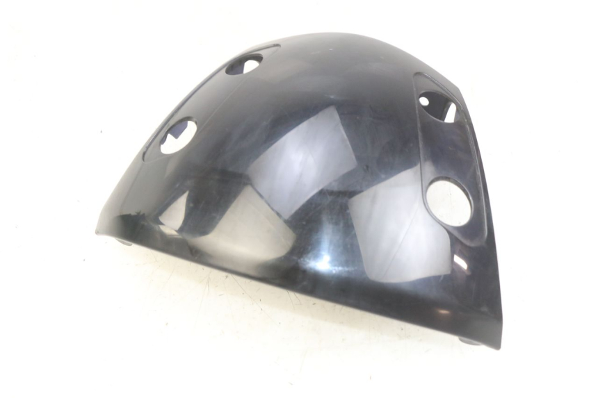 photo de CARENADO INTERIOR YAMAHA HW XENTER 125 (2011 - 2017) - Primer plano técnico