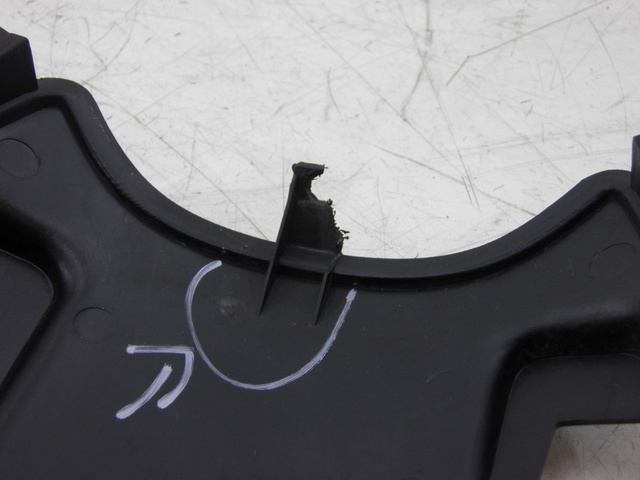 photo de CARENADO FRONTAL INTERIOR KYMCO XCITING RI ABS 500 (2010) - Primer plano técnico