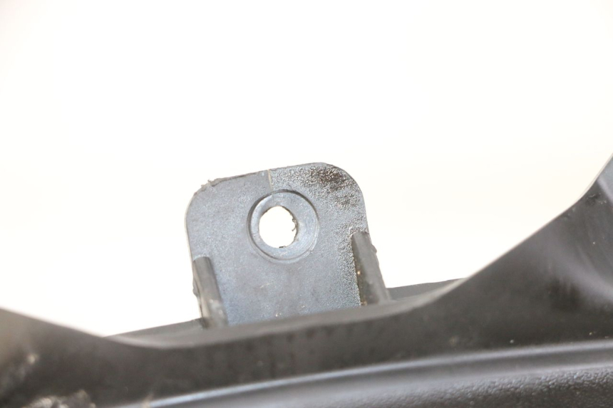 photo de CARENADO FRONTAL INTERIOR PIAGGIO MP3 LT 300 (2010 - 2016) - Detalle de la pieza