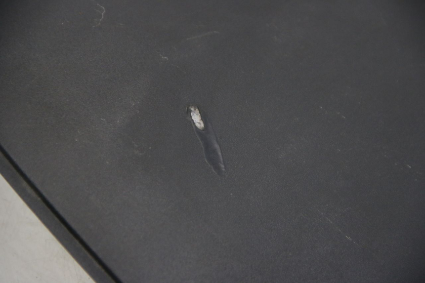 photo de CARA DELANTERA INTERIOR PIAGGIO MP3 125 (2006 - 2014) - Estado de la superficie y material