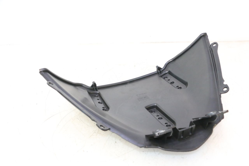 photo de CARENADO FRONTAL INTERIOR PIAGGIO MP3 500 (2016 - 2018) - Vista general del producto
