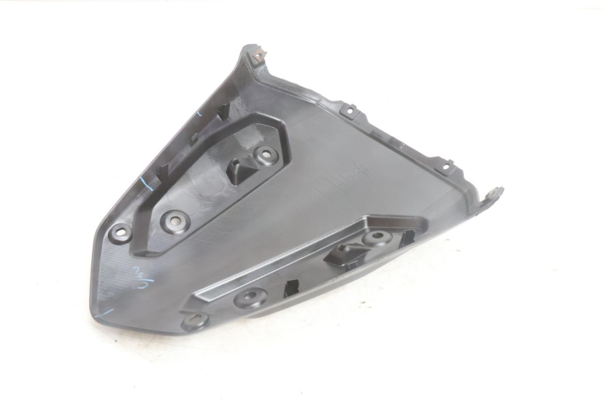 photo de CARENADO FRONTAL INTERIOR YAMAHA N-MAX NMAX 125 (2021 - 2024) - Vista general del producto