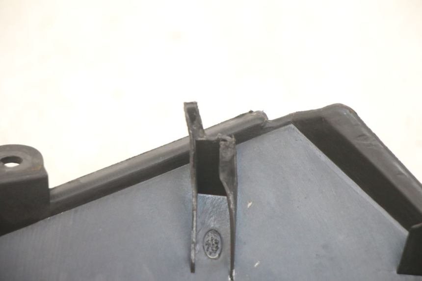 photo de CARENADO FRONTAL INTERIOR KYMCO X-CITING XCITING 400 (2014 - 2018) - Zoom estado de uso