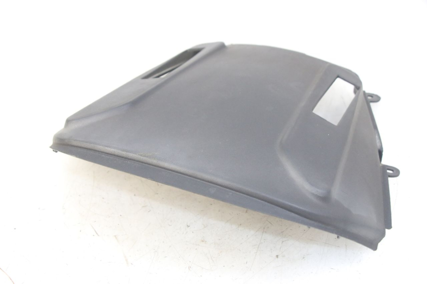 photo de CARENADO FRONTAL INTERIOR KYMCO X-CITING XCITING 400 (2014 - 2018) - Primer plano técnico