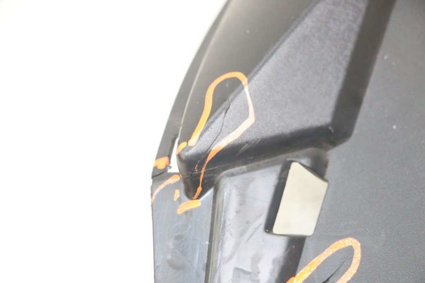 photo de FRENTE INTERIOR YAMAHA XMAX X-MAX ABS 125 (2017 - 2020) - Estado de la superficie y material