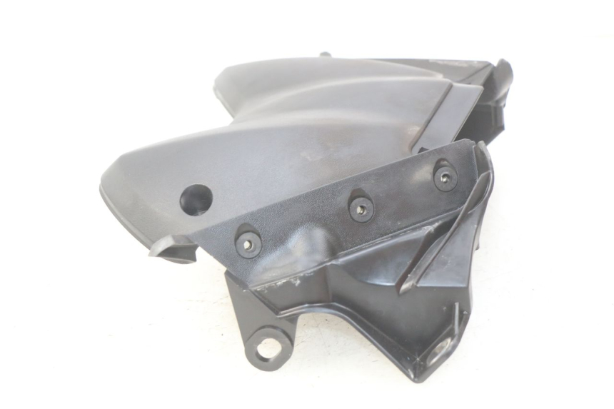 photo de FRENTE INTERIOR YAMAHA X-MAX XMAX 125 (2010 - 2013) - Primer plano técnico