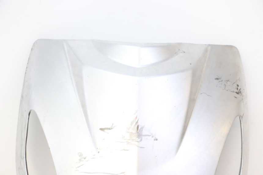 photo de CARENADO FRONTAL PEUGEOT KISBEE 2T 50 (2010 - 2017) - Características distintivas