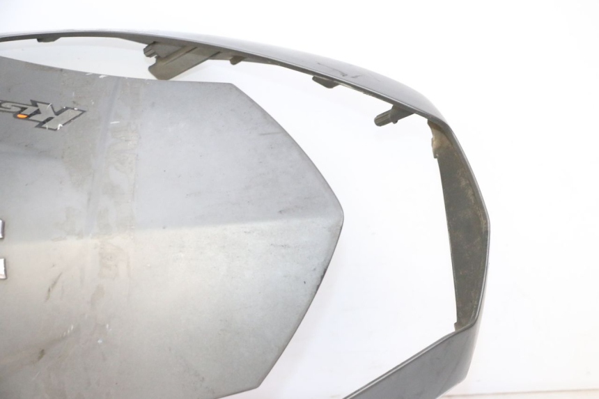 photo de CARENADO FRONTAL PEUGEOT KISBEE 2T 50 (2010 - 2017) - Características distintivas