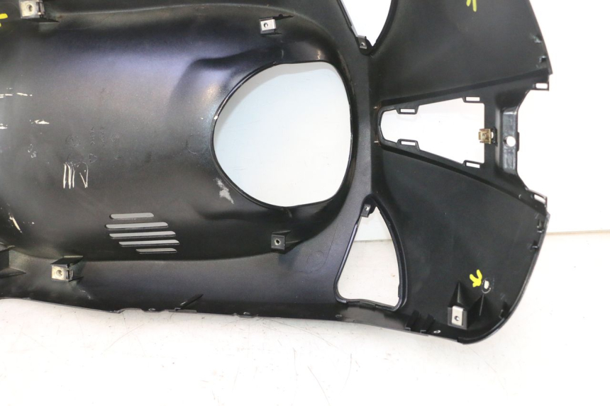 photo de CARENADO FRONTAL PIAGGIO LIBERTY 125 (1998 - 2008) - Detalle de la pieza