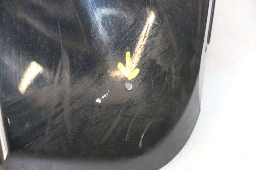 photo de CARENADO FRONTAL PIAGGIO LIBERTY 125 (1998 - 2008) - Estado de la superficie y material