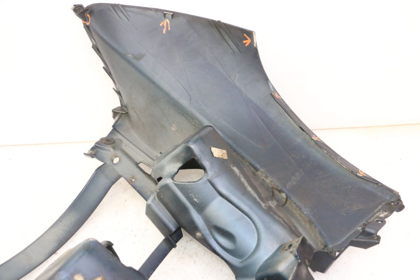 photo de CARENADO FRONTAL PIAGGIO MP3 LT 300 (2010 - 2016) - Vista general del producto