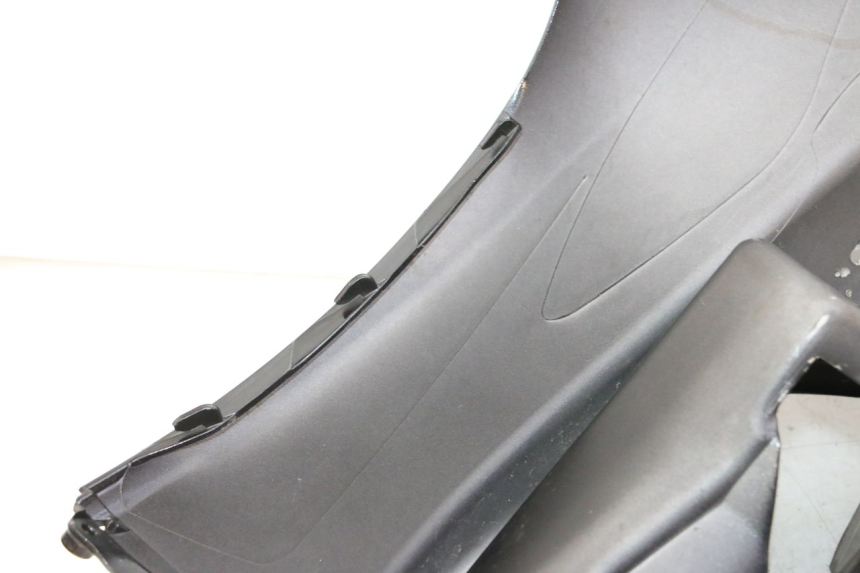 photo de CARENADO FRONTAL PIAGGIO MP3 LT 300 (2010 - 2016) - Otra perspectiva