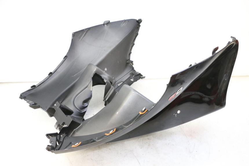 photo de CARENADO FRONTAL PIAGGIO MP3 LT 300 (2010 - 2016) - Primer plano técnico