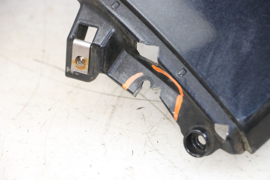 photo de CARENADO FRONTAL PIAGGIO MP3 125 (2006 - 2014) - Otra vista del artículo