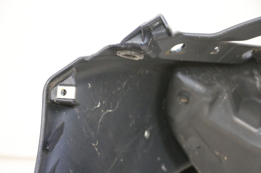 photo de CARENADO FRONTAL PIAGGIO MP3 RL 250 (2006 - 2010) - Inspección visual detallada