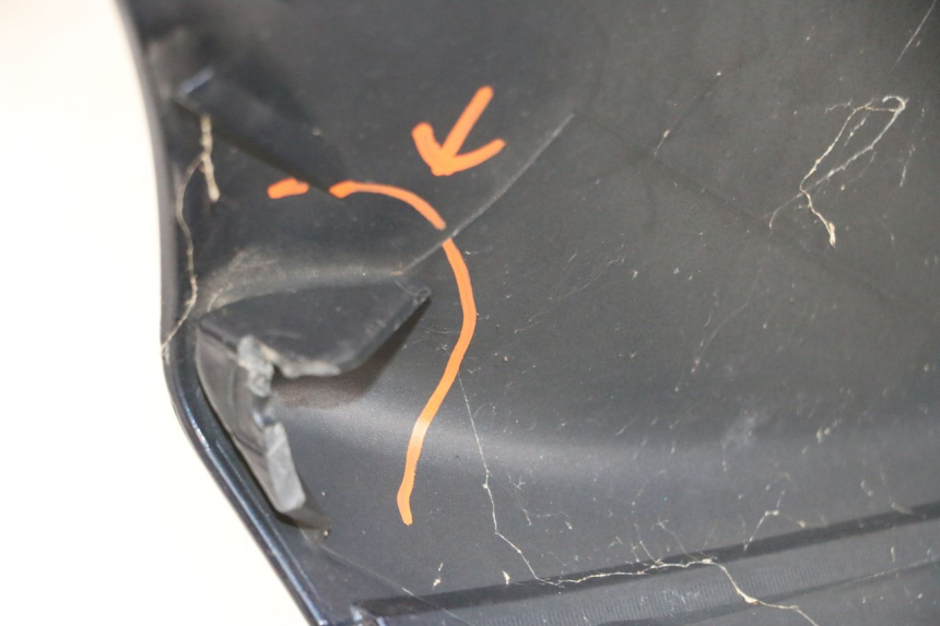 photo de CARENADO FRONTAL PIAGGIO MP3 RL 250 (2006 - 2010) - Primer plano técnico