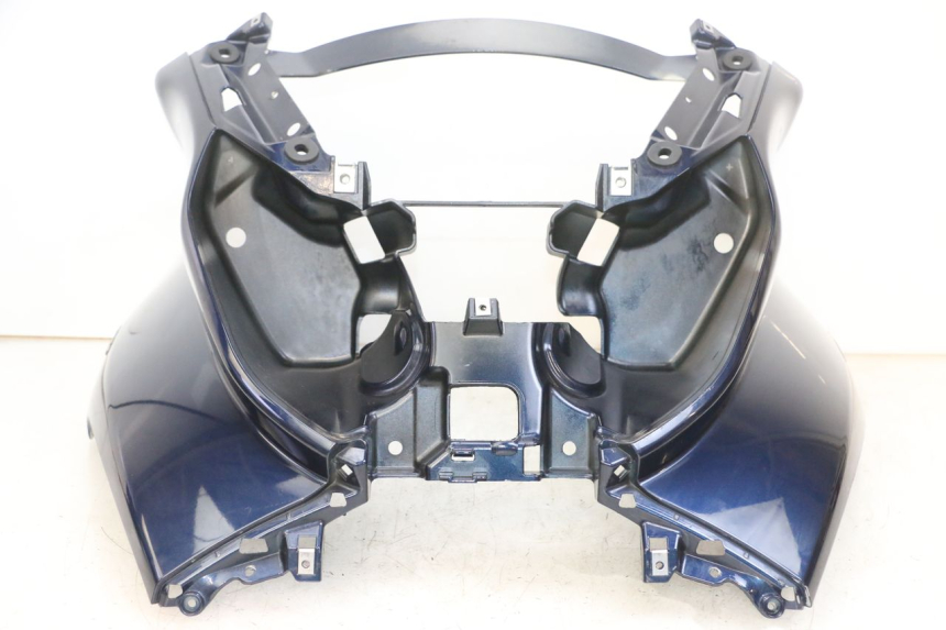 photo de CARENADO FRONTAL PIAGGIO MP3 RL 250 (2006 - 2010) - Primer plano técnico