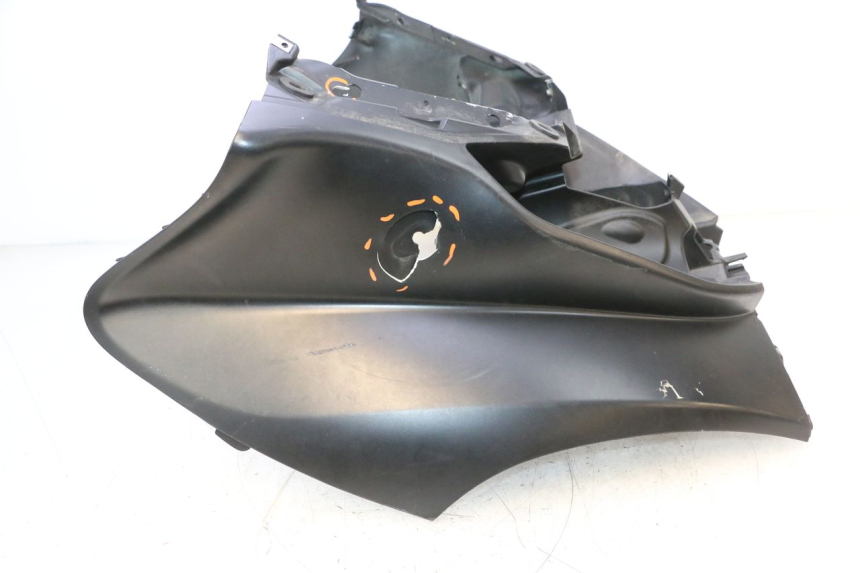 photo de CARENADO FRONTAL PIAGGIO MP3 RL 250 (2006 - 2010) - Ángulo de visión alternativo