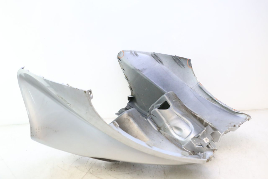 photo de CARENADO FRONTAL PIAGGIO MP3 125 (2006 - 2014) - Inspección visual detallada