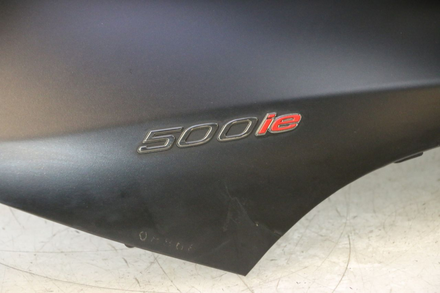 photo de CARENADO FRONTAL PIAGGIO MP3 500 (2016 - 2018) - Zoom sobre los componentes