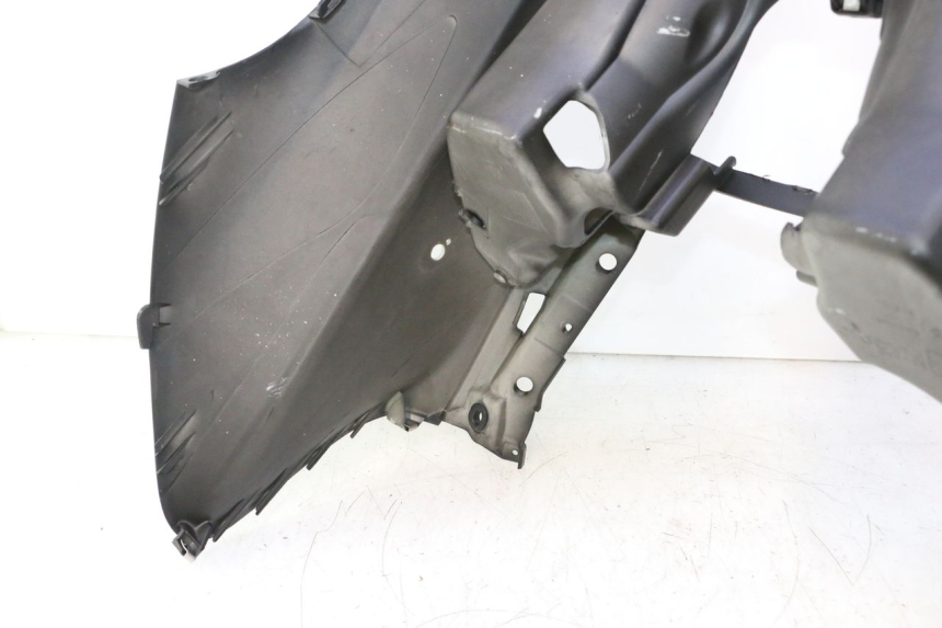 photo de CARENADO FRONTAL PIAGGIO MP3 500 (2016 - 2018) - Otra perspectiva