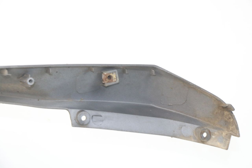 photo de CARENADO FRONTAL SYM ORBIT 2 4T 50 (2008 - 2017) - Detalles de los puntos de fijación